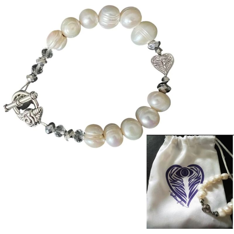 Protect your peace with this AngelEyes Heart Holiday Bundle