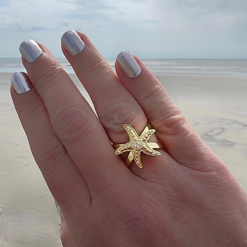 Starfish Gold Ring a symbol of hope by Goddaughters